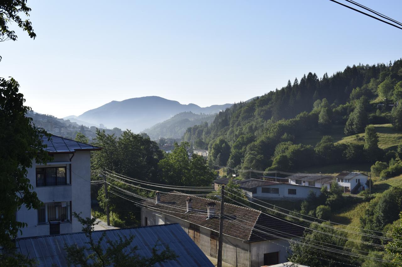 Guest Rooms Waterfall Smolyan Exterior foto